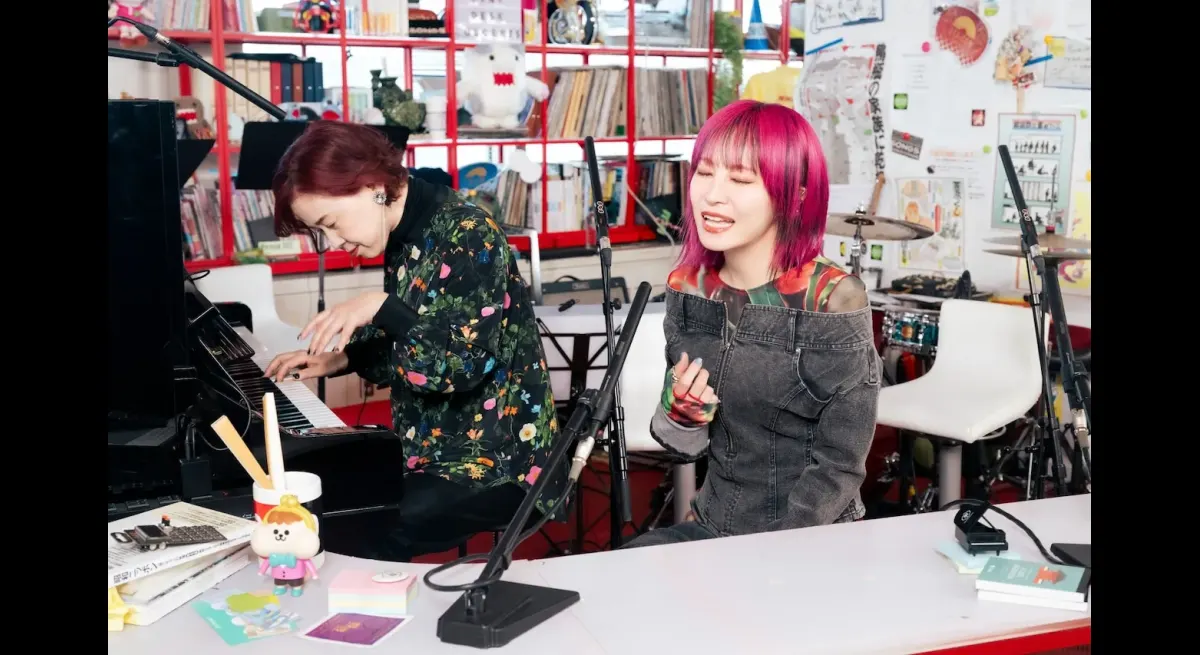 Yuki Kajiura on NHK: LiSA & Others Perform "Homura"