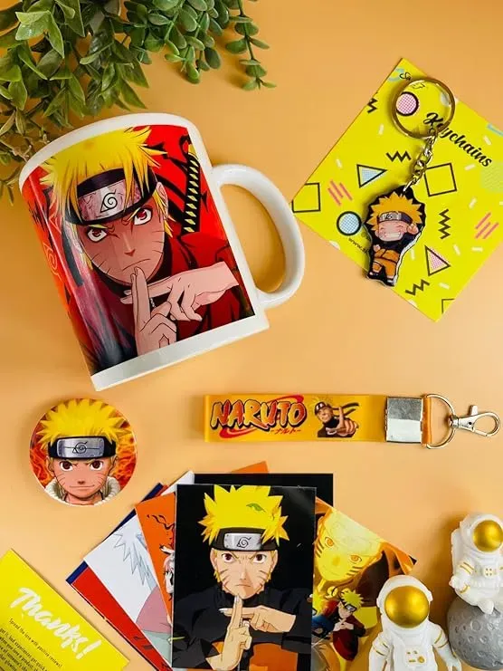 Naruto Ultimate Fan Gift Box - Mug, Posters, Keychains & More